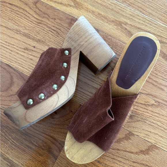 Zara Wooden Clogs - Picture 2 of 4